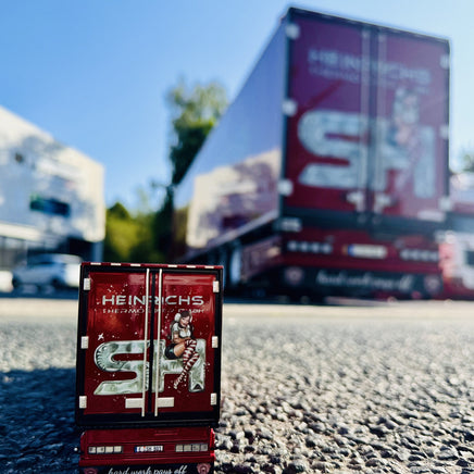 LKW-Modell "Showtruck" von Tekno