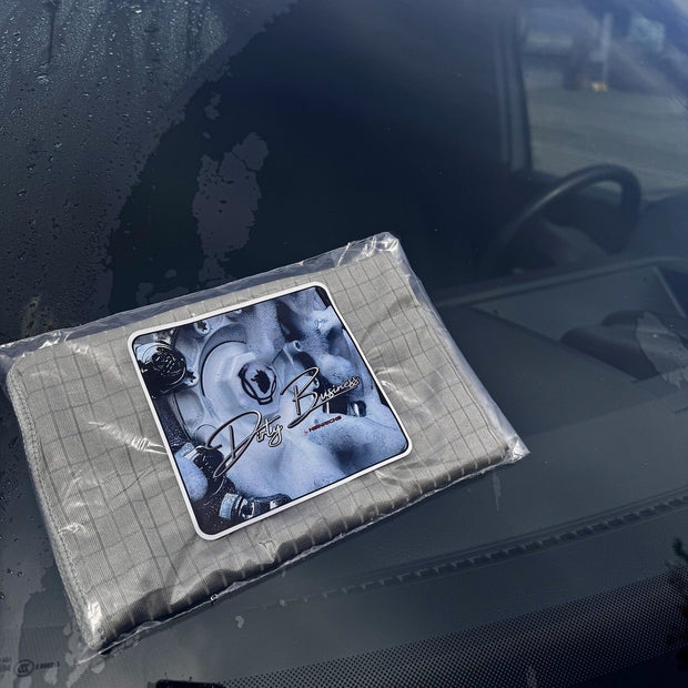 Dirty Business Glastuch