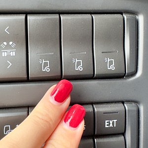 Schalter Scania "Leuchtschild" – Bild 3