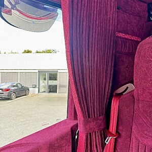 gardine-special-interior-in-heinrichs-lkw