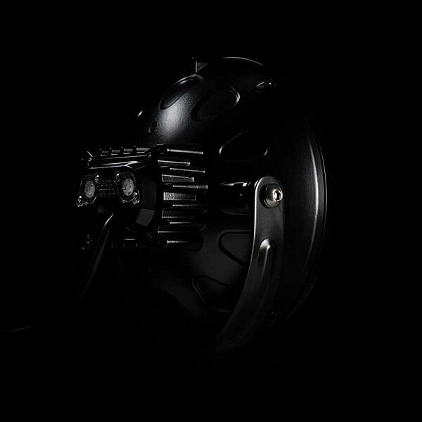 Ambassador Dark Edition 9 Zoll Rückseite – Strands LED Driving Light