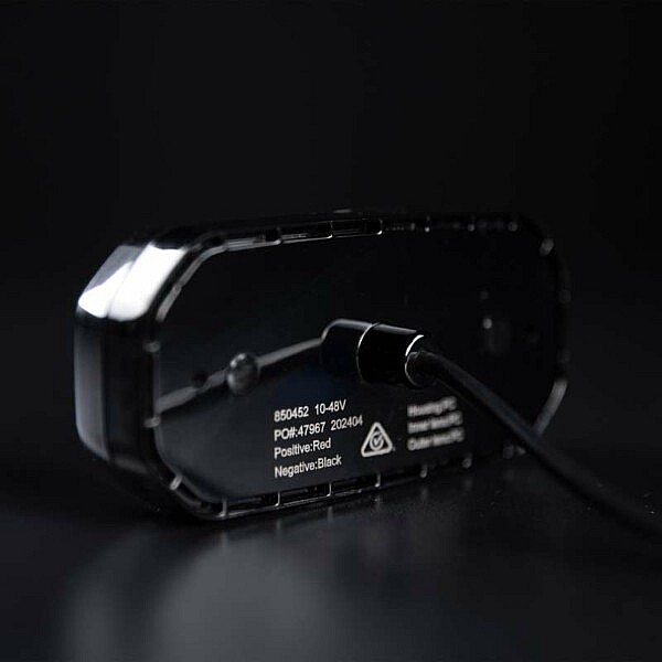 Strands FOR9T Scale Rückseite amber LED Seitenmarker Anschlusskabel und Datenaufdruck